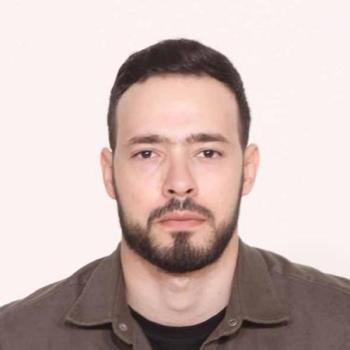 Anass B. - Charge administratif et charge de clientele