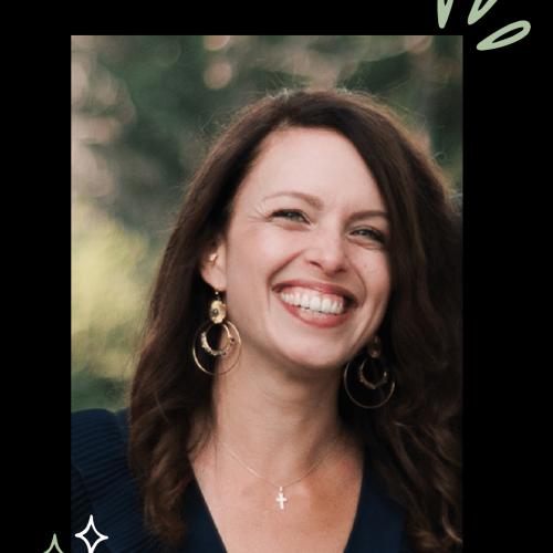 Julie-gaëlle D. - Graphiste et rédacteur