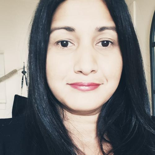 Rachida B. - Assistante de direction bilingue anglais - Chargé mission