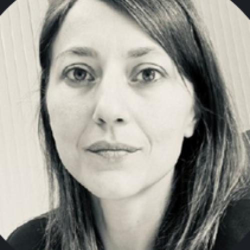 Camille C. - Responsable Administrative et RH