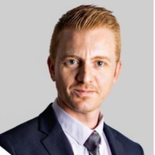 Nicolas P. - Business Manager