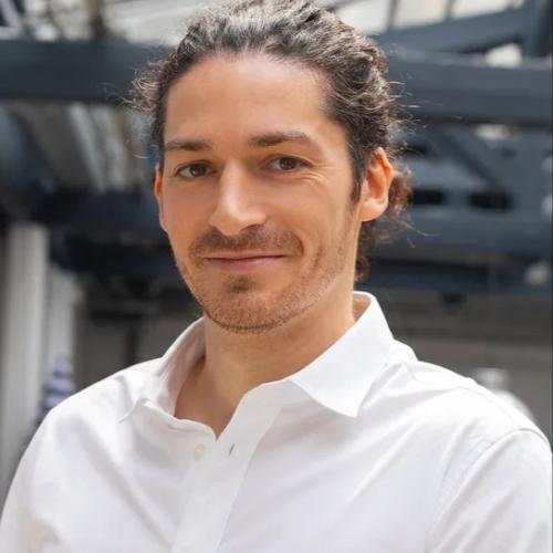 Sebastian R. - Chercheur en biotechnologie