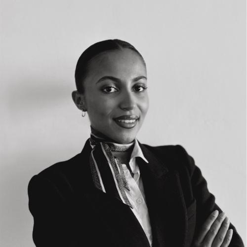 Carmen K. - Community manager