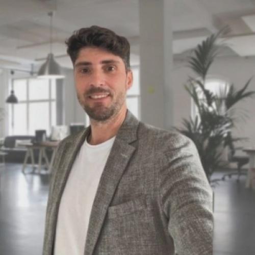 Daniel S. - Consultant Marketing Stratégique