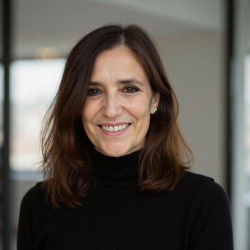 Dina C. - Directeur Marketing et Communication