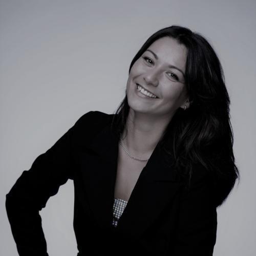 Cassandra A. - Consultante projets communication