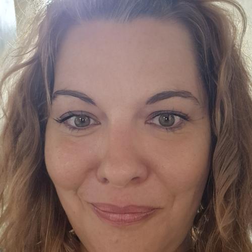 Isabelle P. - Assistante administrative et juridique