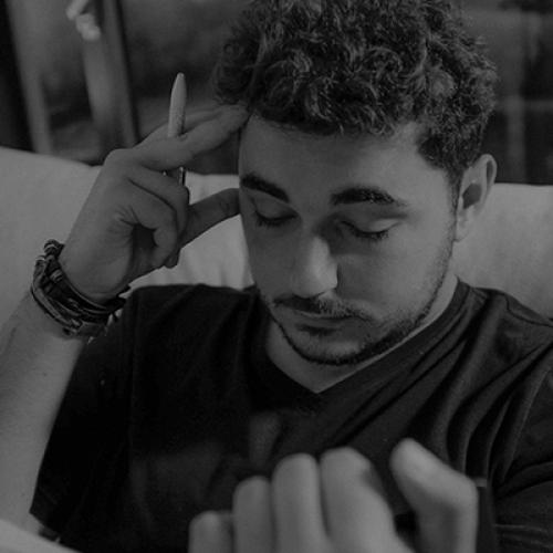 Léo F. - Directeur Artistique | Designer | Graphiste