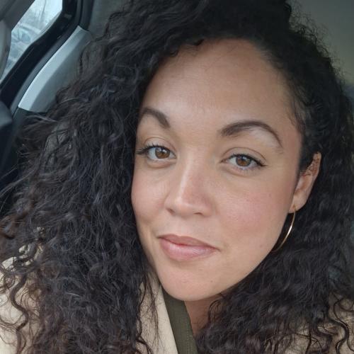 Mélissa E. - Assistante de direction et secrétaire médico social