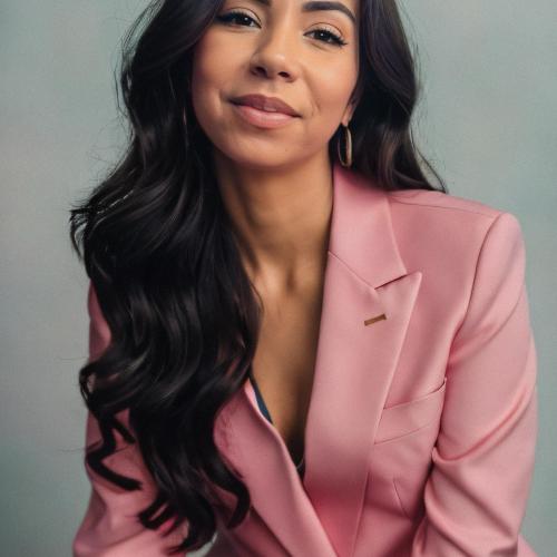Julia Z. - RESPONSABLE RH
