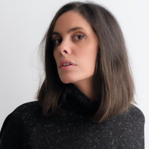 Anne-camille B. - BRAND CONTENT CREATOR | IA | VISUEL & SOCIAL MEDIA