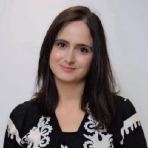 Souad S. - Consultante Data & CRM Senior