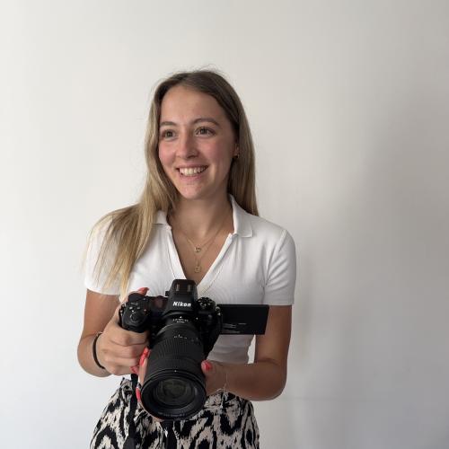Emilie F. - Community manager