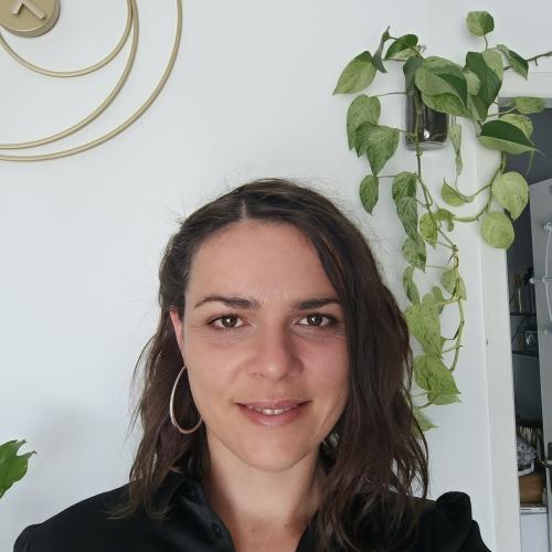 Julie T. - Assistante juridique