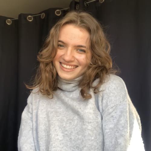 Salomé G. - Community Management & Contenus
