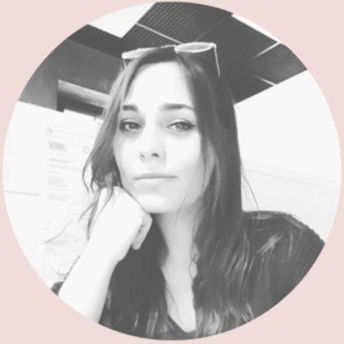 Caroline R. - Consultant Marchés Publics