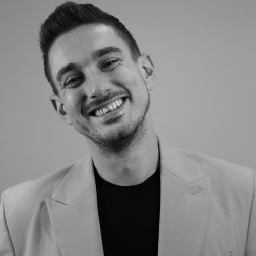 Simone C. - Chargée de projet evenementiel et Directeur artistique