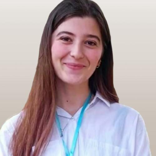 Thanina M. - Développeur d’applications web sur mesure