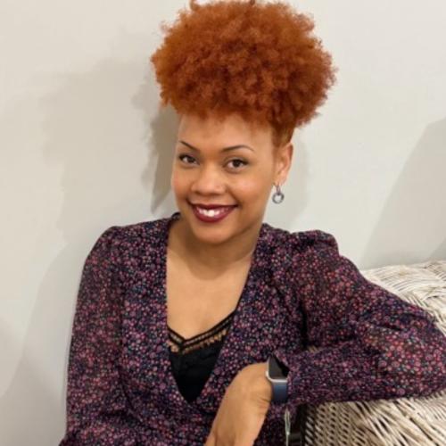 Lovely J. - Assistante