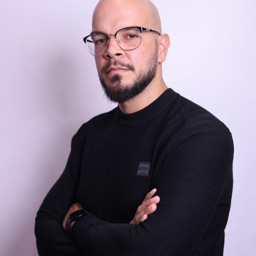 Christopher T. - Manager de transition - Consultant Finance