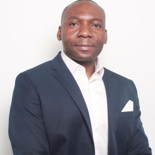 Simon C. - Consultant Développement Commercial