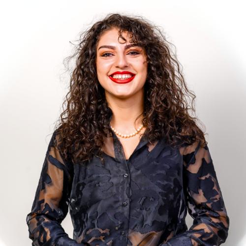 Riri M. - Experte Shopify | Création & optimisation site