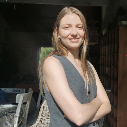 Clara A. - Consultante en communication et marketing digital