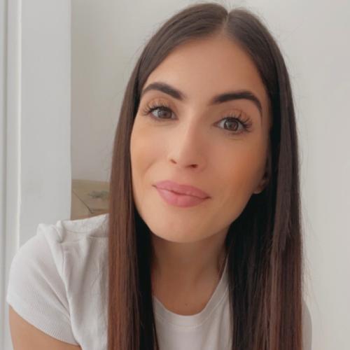 Mélanie M. - Community Manager et Chargée de communication digitale