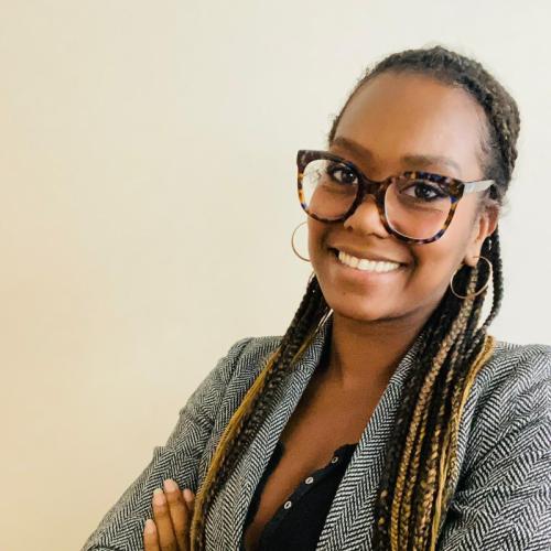 Tracy G. - Consultante en gestion de projet / Stratégie Commerciale