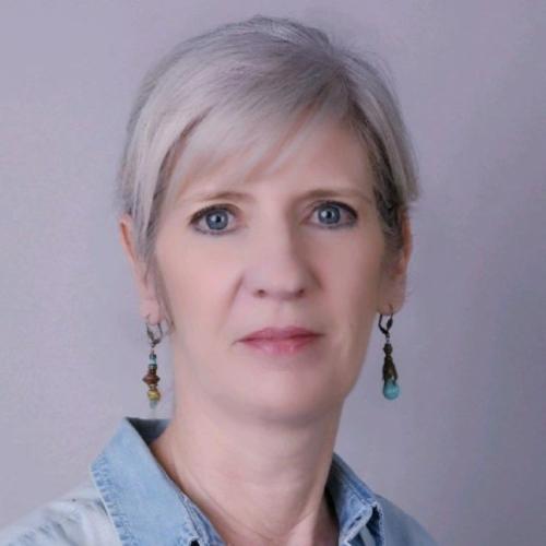 Isabelle C. - Graphiste print & web