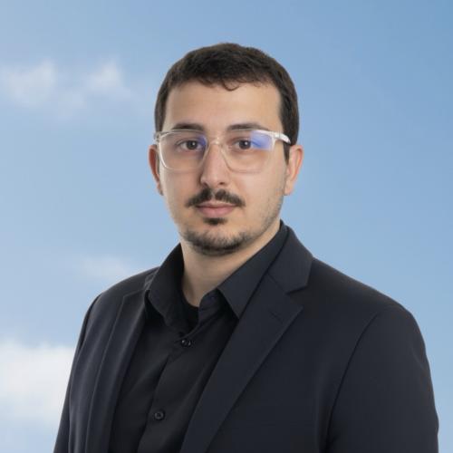 Damien Q. - Employé administratif télétravail