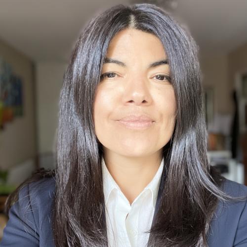 Naima P. - Consultante en relations presse BtoB Tech et Industrie