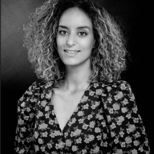 Ilham E. - Consultante SIRH Paie / Formatrice