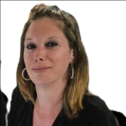 Delphine V. - Secrétaire administrative