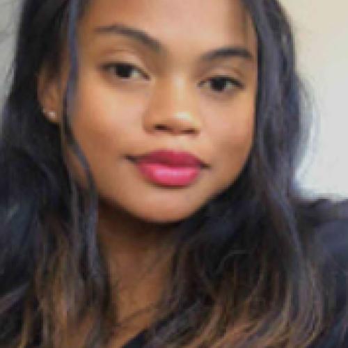 Sandi M. - Téléconseiller expérimenté