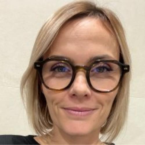 Laura L. - Assistante administrative