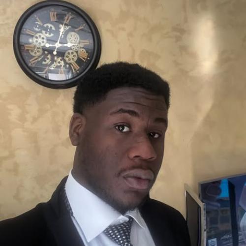 Lucien B. - Contrôleur de gestion