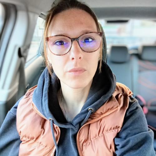 Alisson B. - Assistante administrative