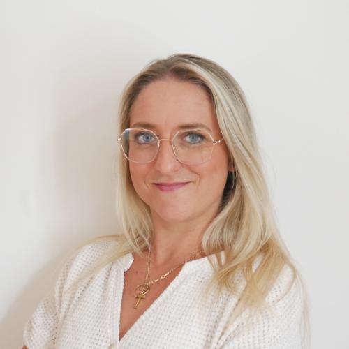 Coralie G. - Chargée recouvrement amiable & gestion contentieux