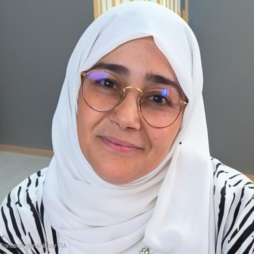 Wahiba M. - Assistante virtuelle trilingue (FR/EN/AR)