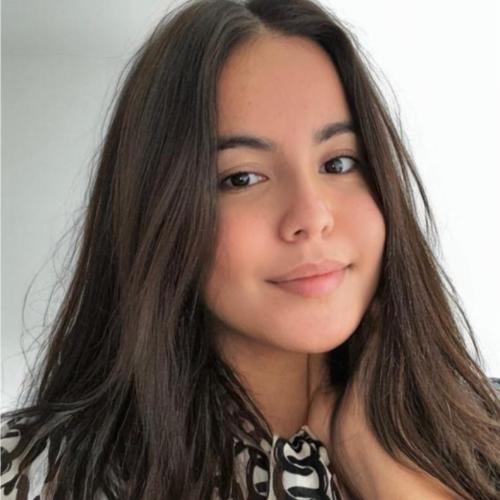 Hajar B. - Consultante Supply Chain et Data