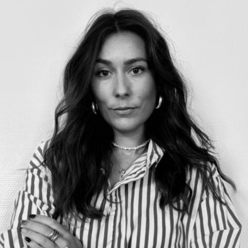 Clémence A. - Directrice Artistique / Graphiste