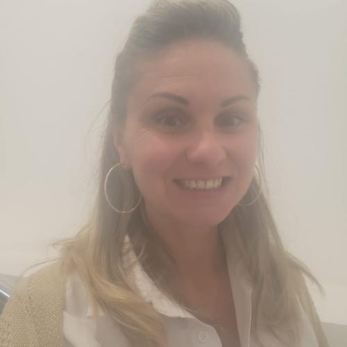 Julie H. - SECRETAIRE APPEL OFFRE