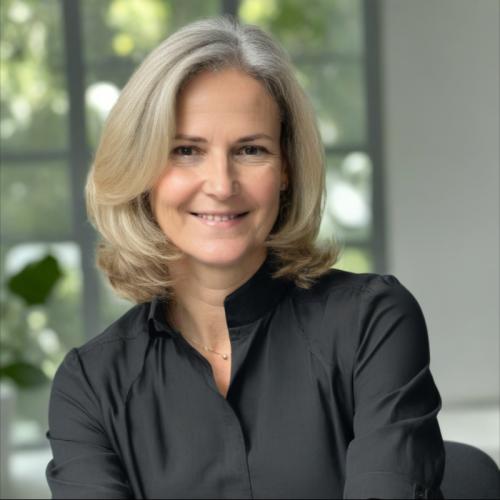 Véronique B. - Responsable Administratif et Financier à temps partagé