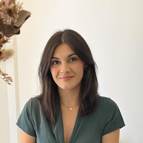 Amélie A. - Recruteuse indépendante, Chasse, Sourcing RPO