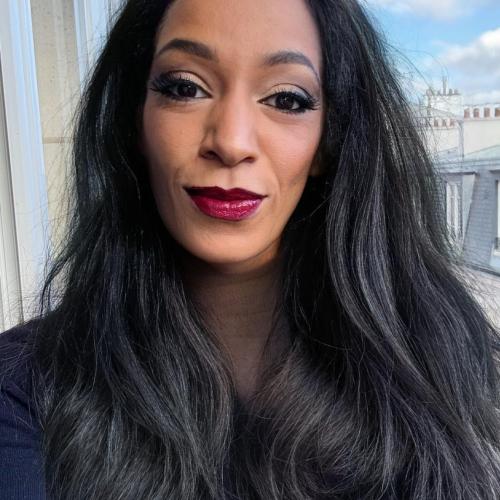 Marie-france R. - Journaliste spécialisée (Afrique) - Rédactrice expérimentée