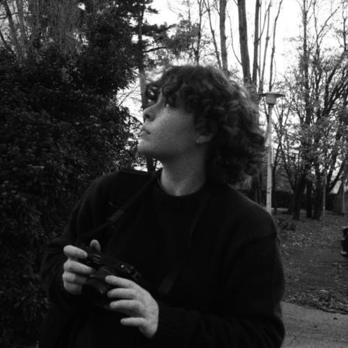 Violette L. - Monteur vidéo