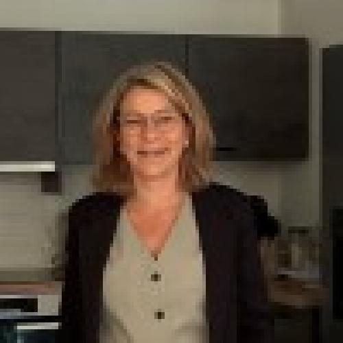 Hélène A. - Administration digitale