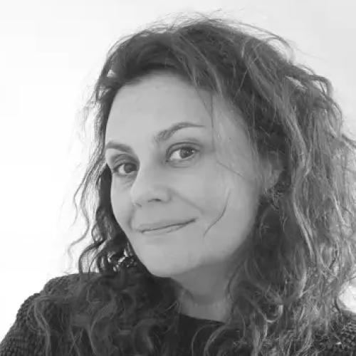 Caroline A. - Graphiste Print et web