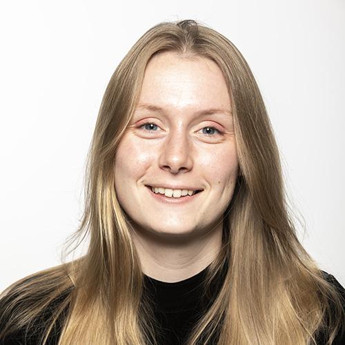 Chloé C. - Graphiste et brand designer